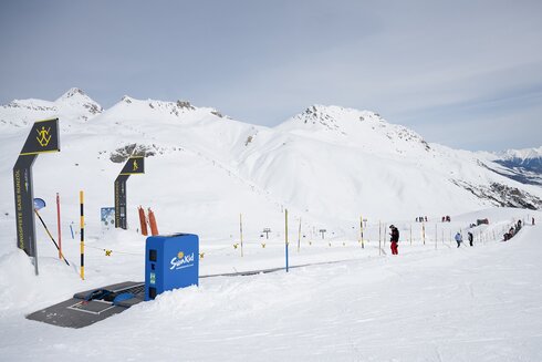 New Moving Carpets for St. Moritz