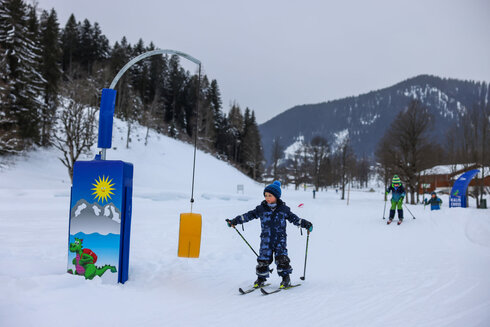 Whether skiing, cross-country skiing or ice skating: multifunctional use of Sunny Stuff