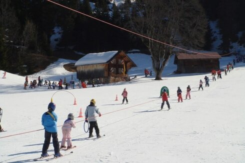 Ski school fun in a class of its own at Hasliberg (CH)