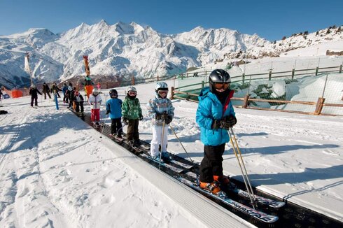 365 days Moving Carpet