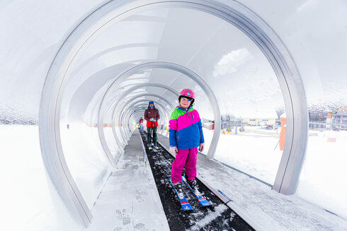 Modern Type-N Moving Carpets with Evo-N Galleries