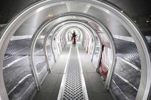 Moving Carpet - Lighting - Seefeld (AUT)