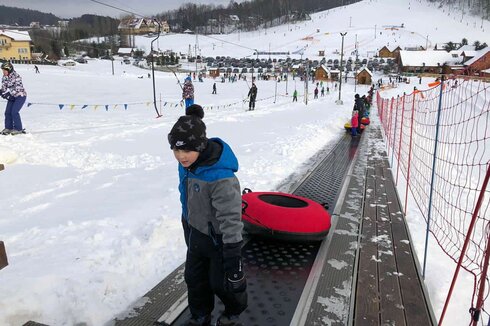 Moving Carpet - Tubing - Kosalkowo Symbark (PL)