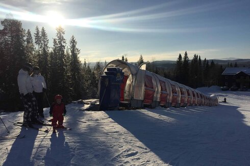 Moving Carpet-Sweden-Vamdalen