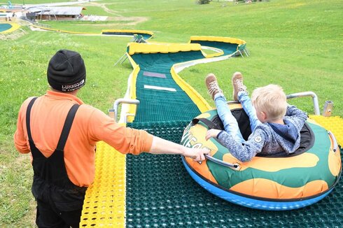 Moving Carpet - Tubing - Puchberg (AUT)