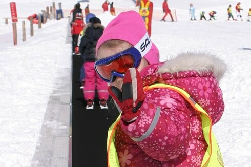 Sunkid builds play park Nevelandia