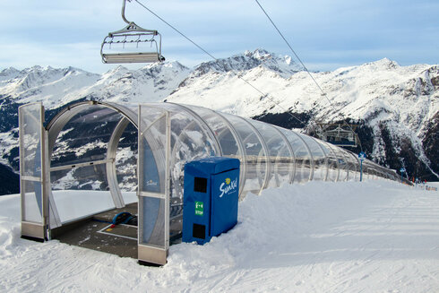 Moving Carpet offers the perfect introduction to winter sports fun for families