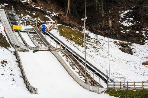 Moving Carpet & Ski Jump - Schwarzach (AUT)