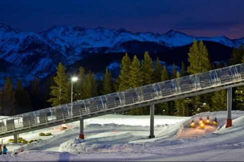 The world's longest column conveyor for a Moving Carpet