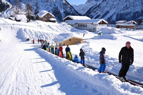 Heuberg Arena - 1 Moving Carpet - 3 functions