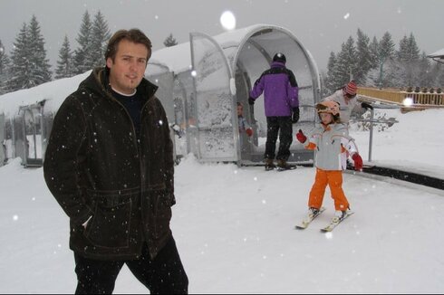 Sunkid with Upper Austria's longest covered Moving Carpet at the Kasberg