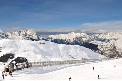 250 meter Moving Carpet replaces double chairlift